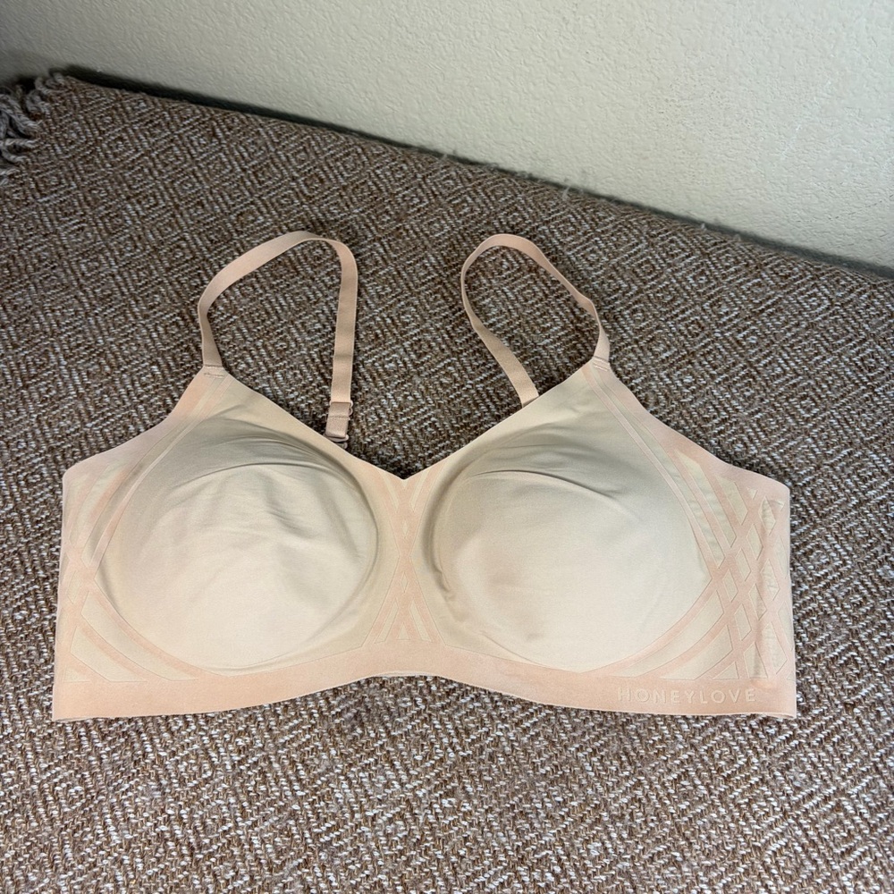 Honeylove Silhouette Wireless Lined Molded SAND Support Bra Size XL 38D/DD(E)